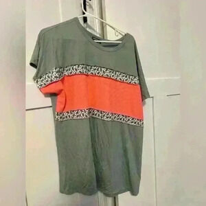 NWT color block top